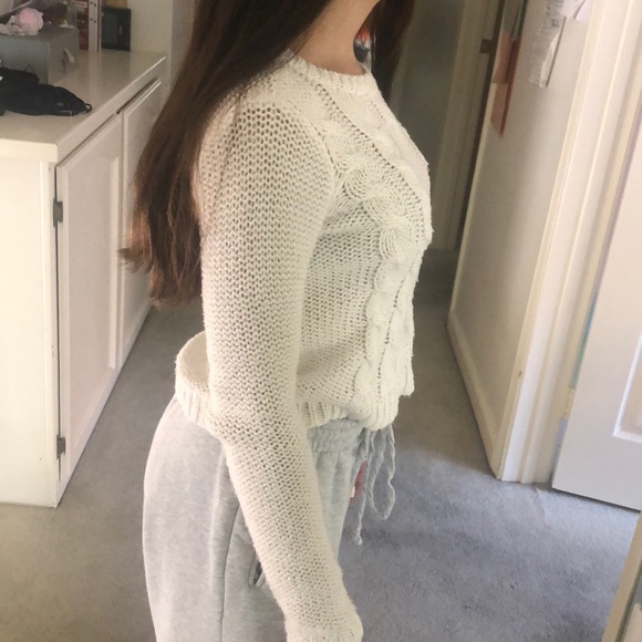 white knit sweater - Picture 2 of 4